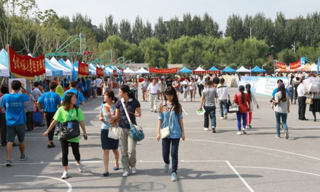 龙岩龙岩汇华学院新生招商活动策划